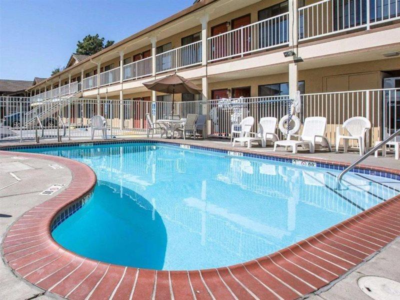Quality Inn & Suites Woodland - Sacramento Airport Extérieur photo